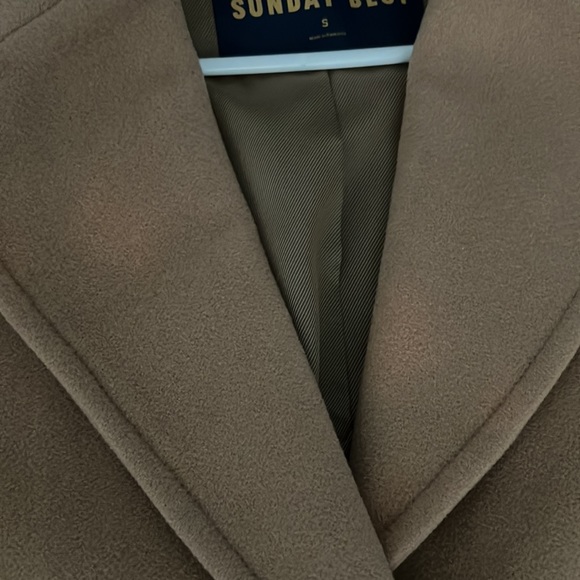 Aritzia Tan Pea Coat - Picture 4 of 4